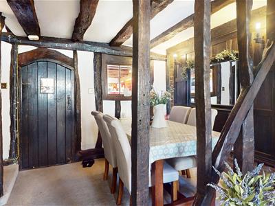 Picture 3